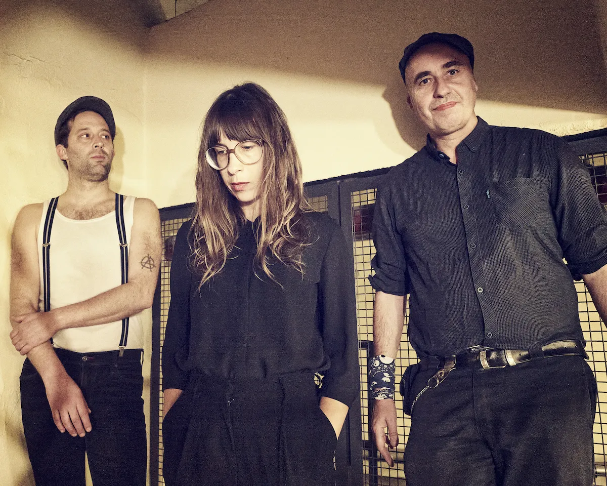 Acht Eimer Hühnerherzen